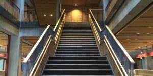 1Ｆ吹抜け階段手摺