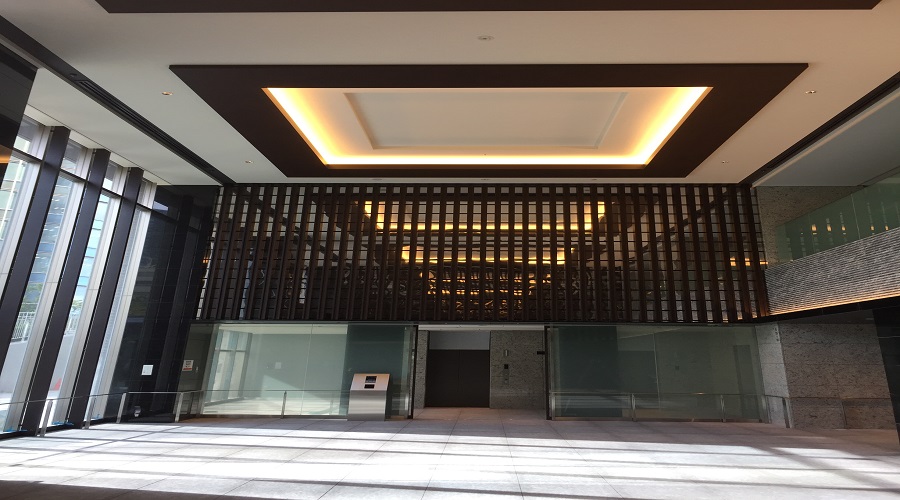 エントランス壁ルーバー2