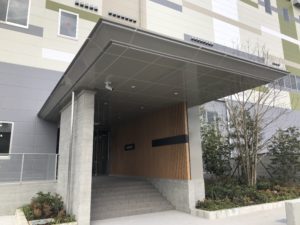 エントランスホール庇